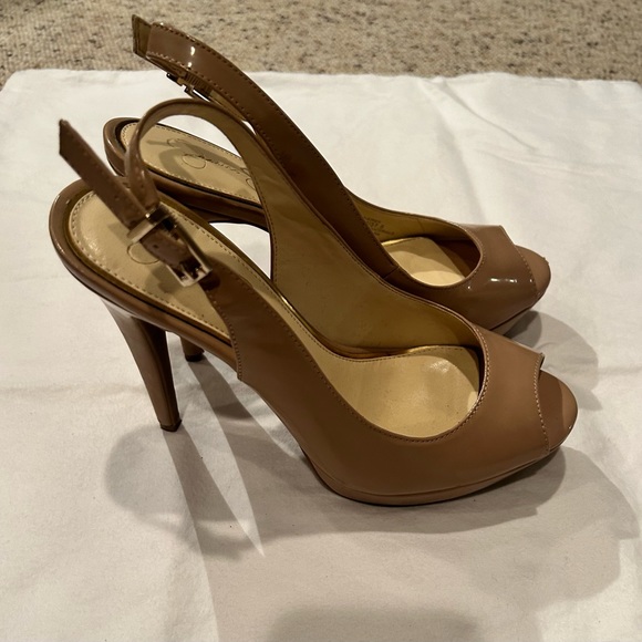 Jessica Simpson Nude Patent Kiren High Heels 7.5 - Picture 2 of 6